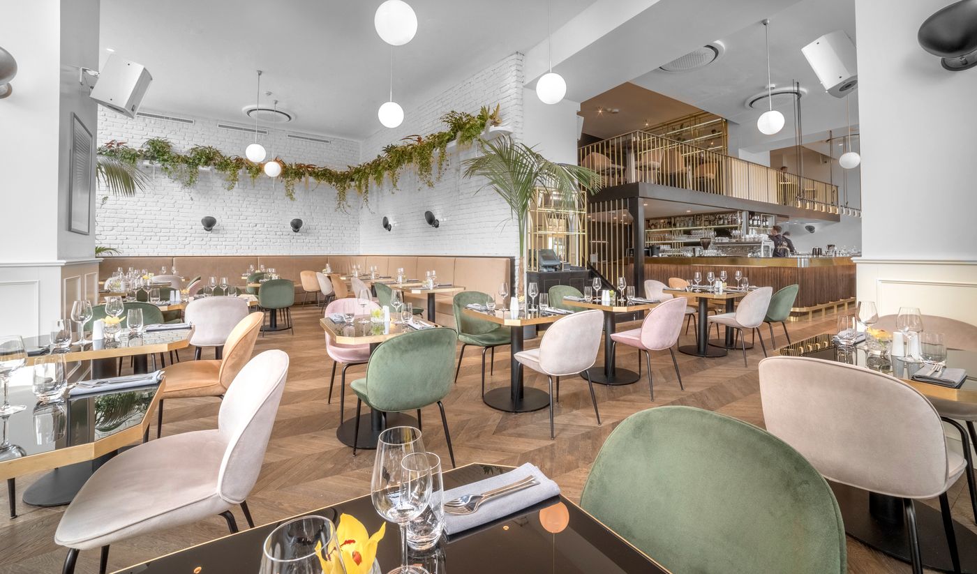 Kings-Court-Restaurant-43