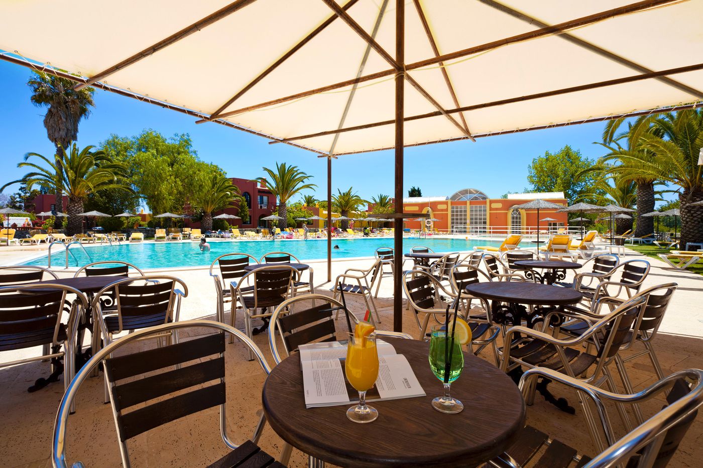 Colina-Village-Terrace-11