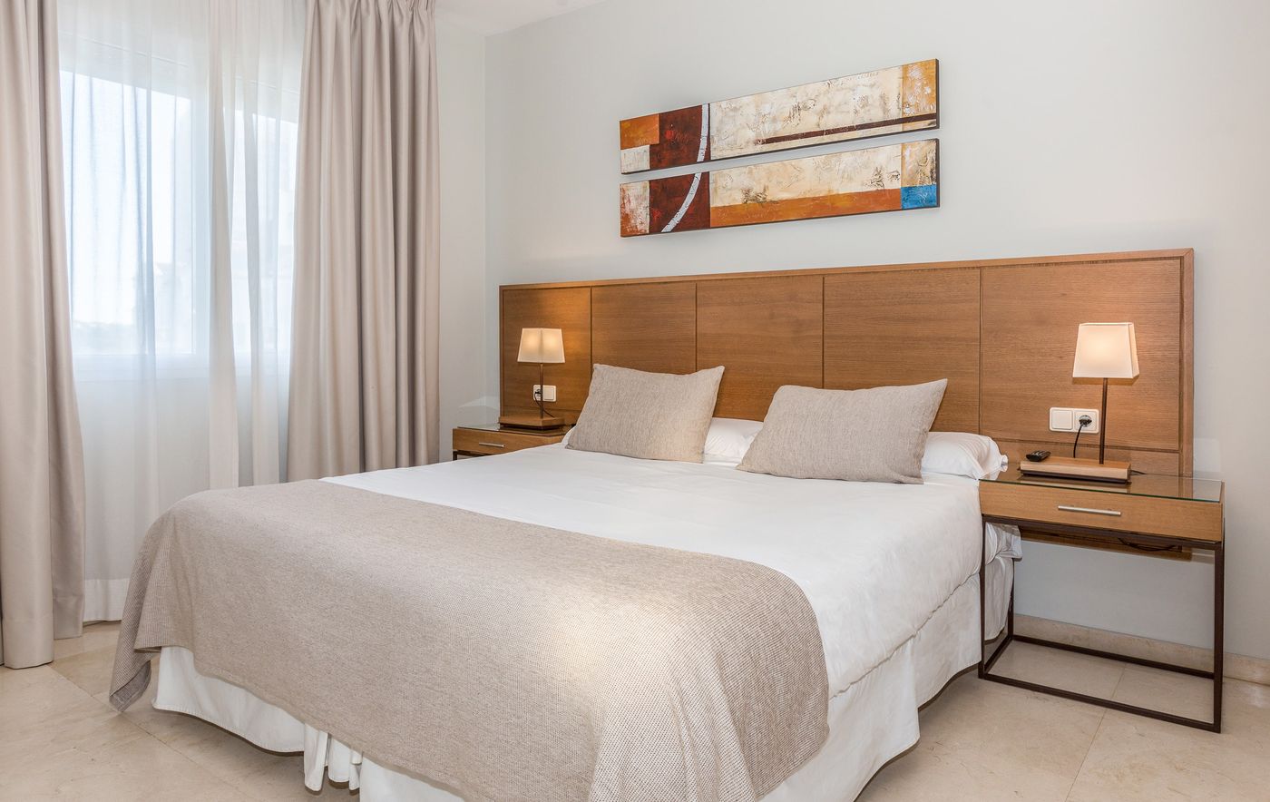 Ona-Alanda-Club-Marbella-Room-26