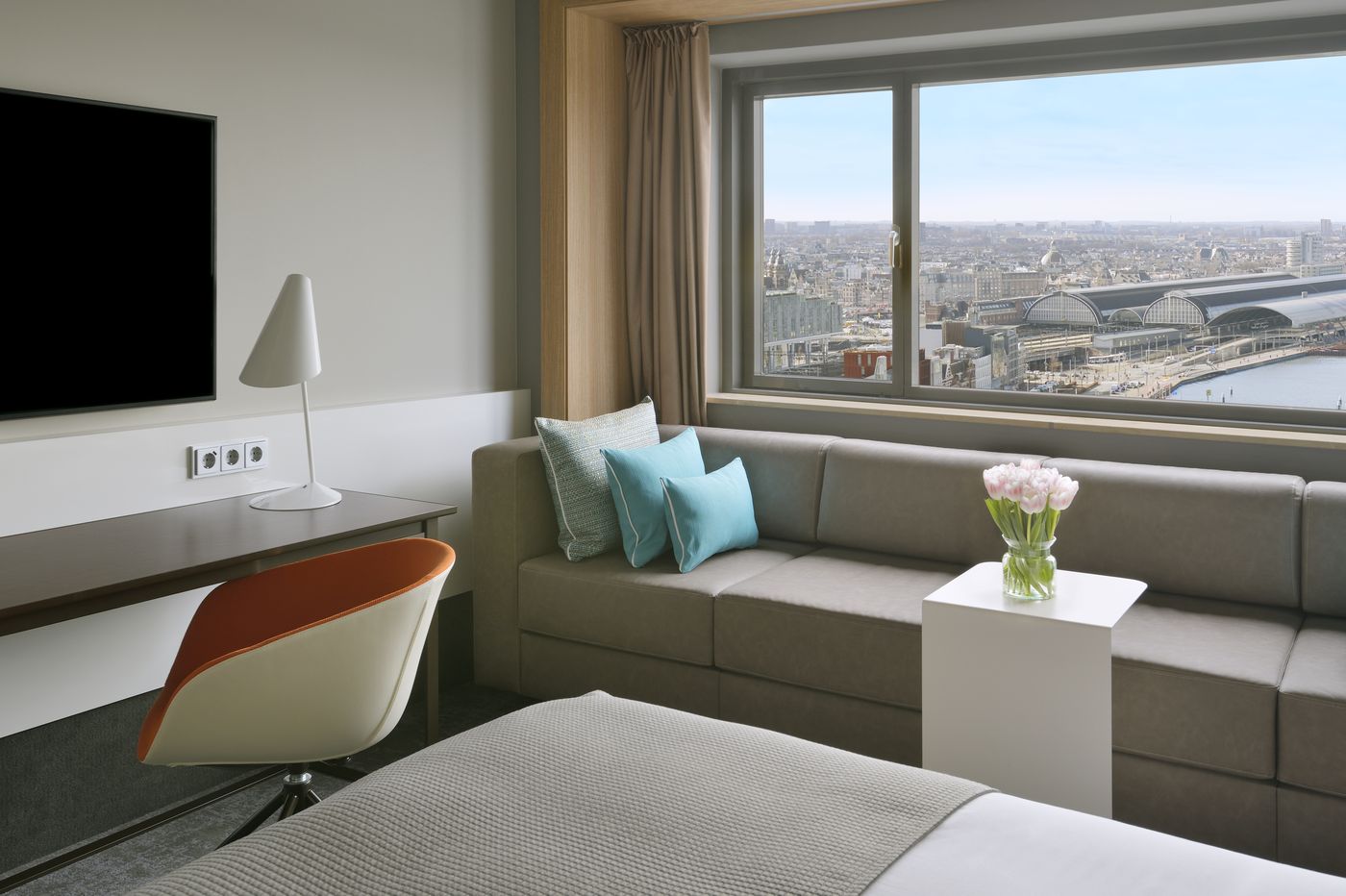 Movenpick-Amsterdam-City-Room-27