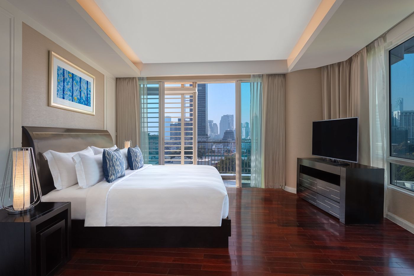 Dusit-Suites-Hotel-Ratchadamri--Bangkok-Room-15