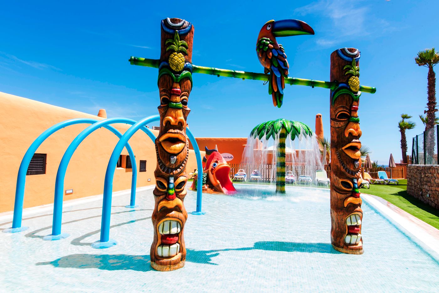 Azuline-Club-Cala-Martina-Ibiza-Sports-and-Entertainment-69