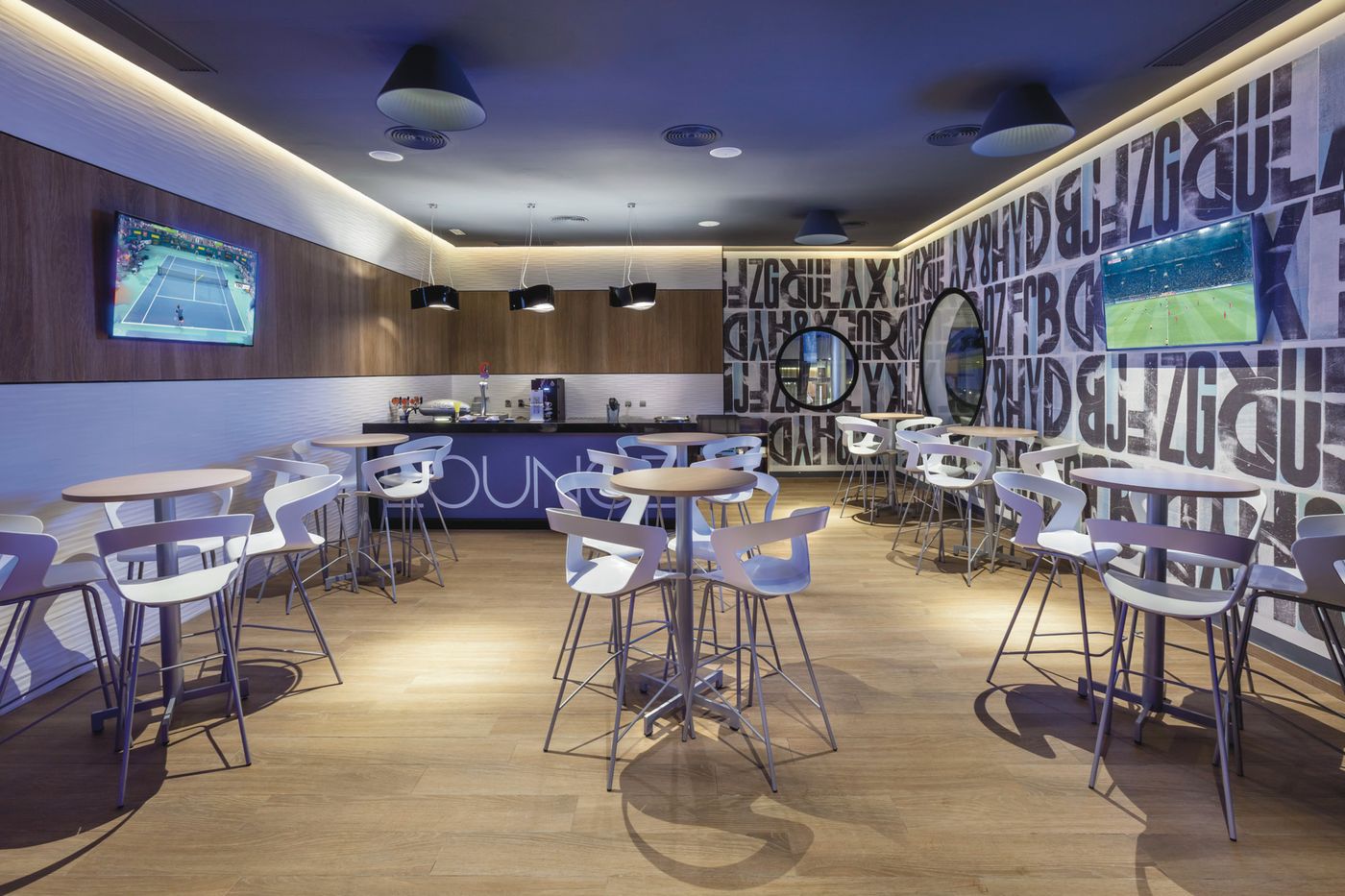 ClubHotel-Riu-Costa-del-Sol---All-Inclusive-Bar-38