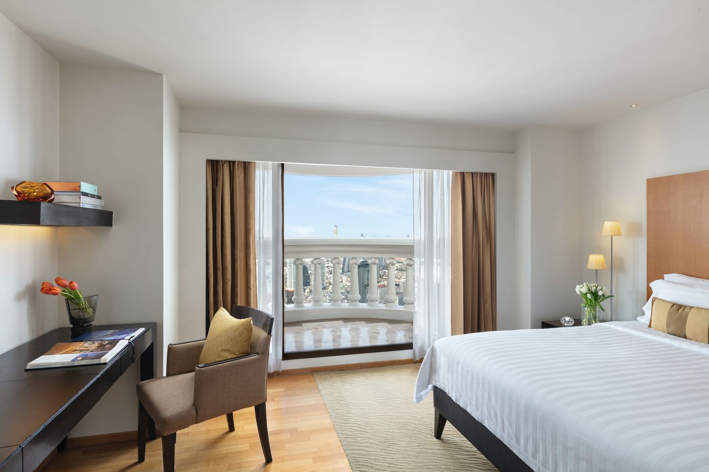 Lebua-at-State-Tower-Room-29