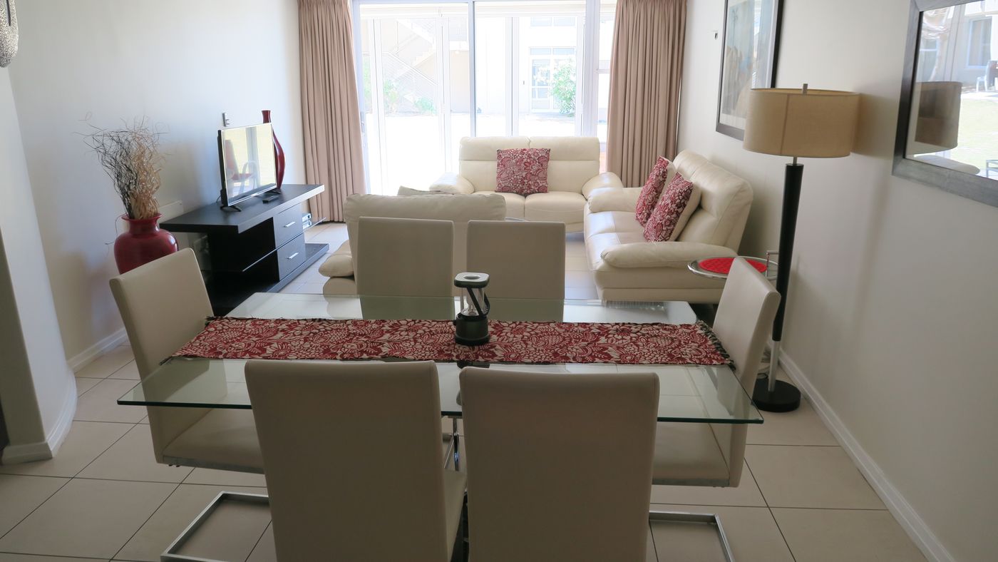 Lagoon-Beach-Room-49