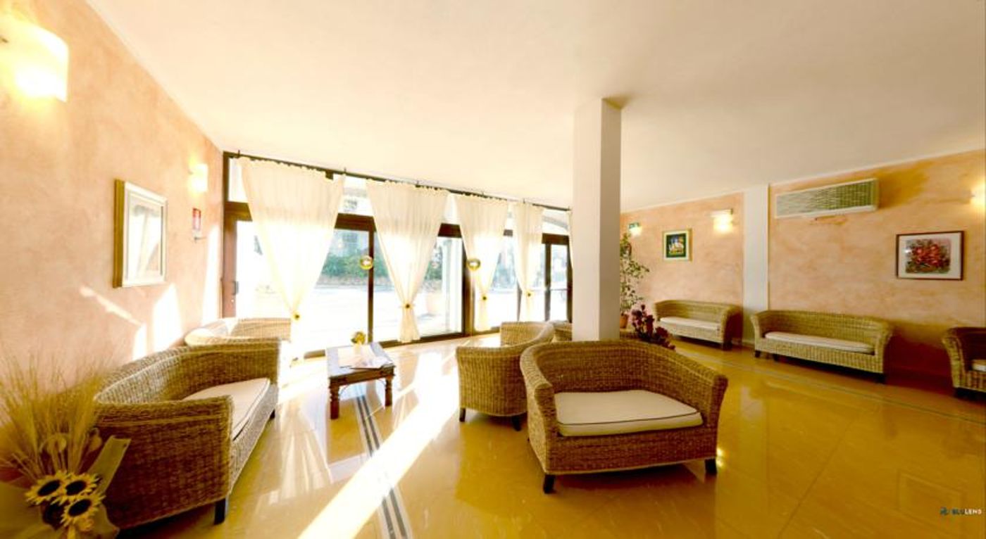 Gli Ontani Residence Hotel