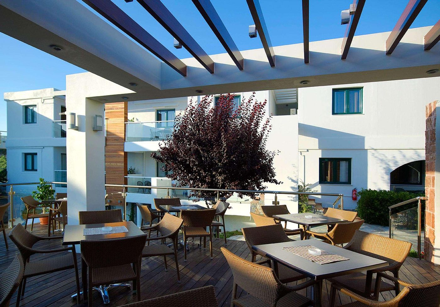 Minos-Village-Restaurant-8