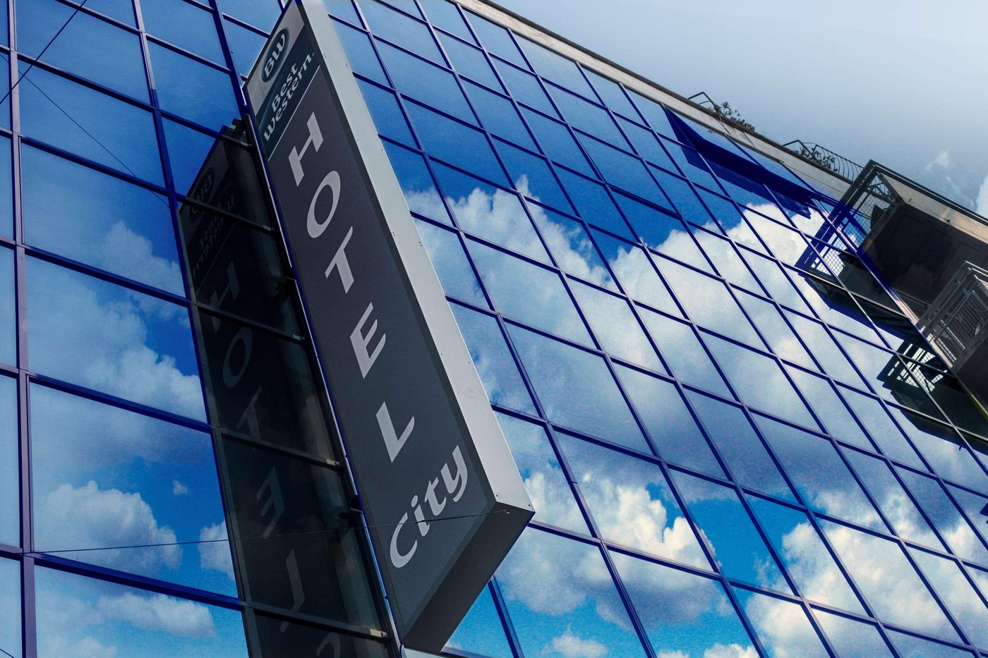 Best-Western-Hotel-City-General-view-3