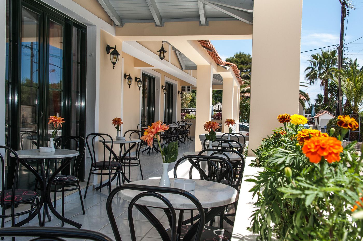 Bozikis-Palace-Hotel-General-view-5