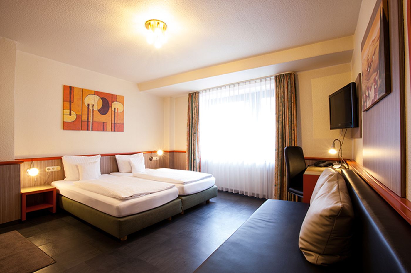 Trip-Inn-Hotel-Ariane-Room-11