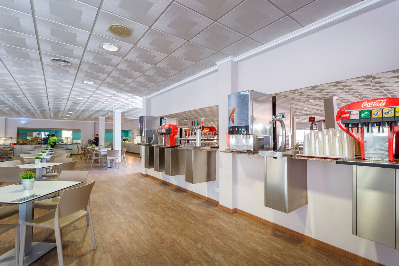 Carema-Garden-Village-Restaurant-40