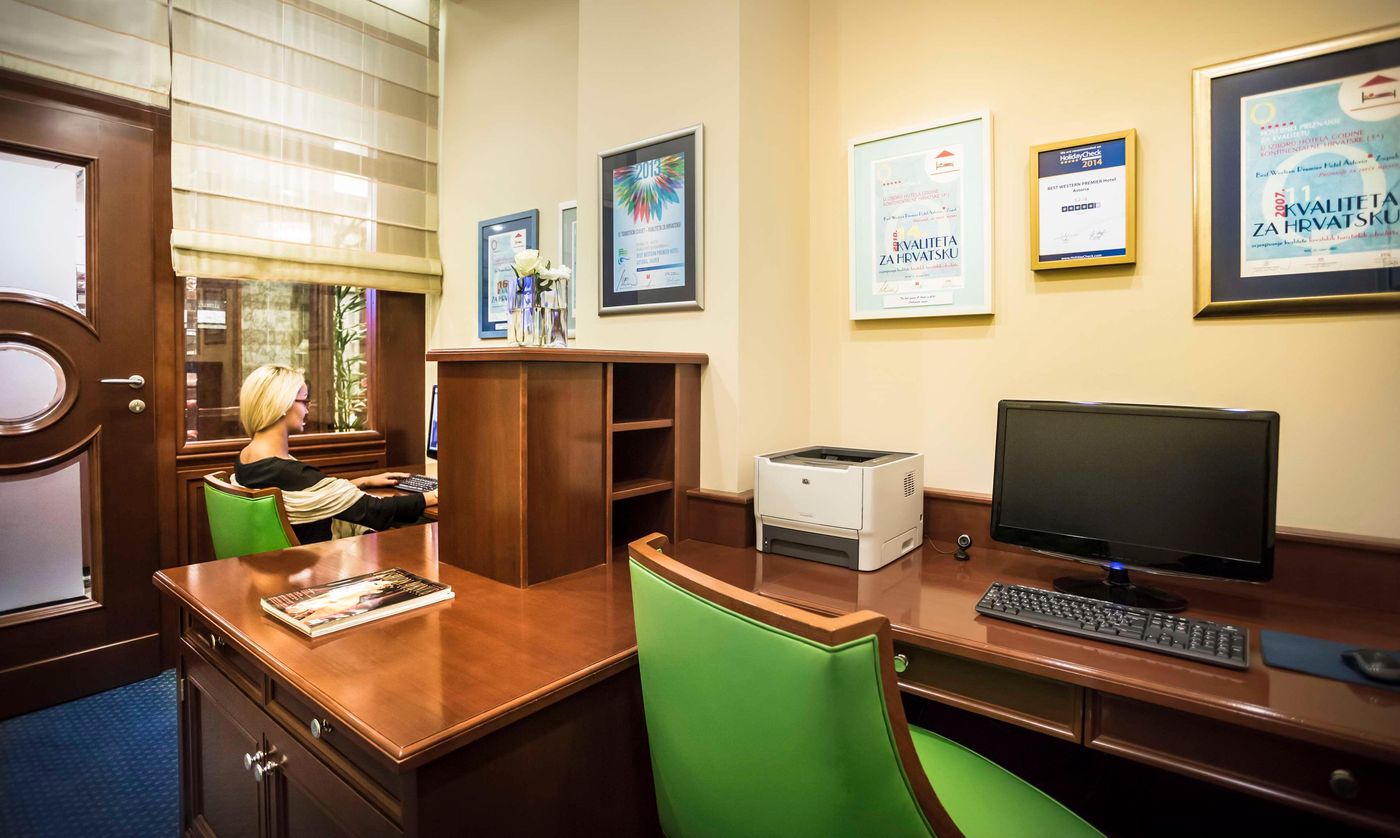 Best Western Premier Hotel Astoria-Croatia-Zagreb-Lobby-10