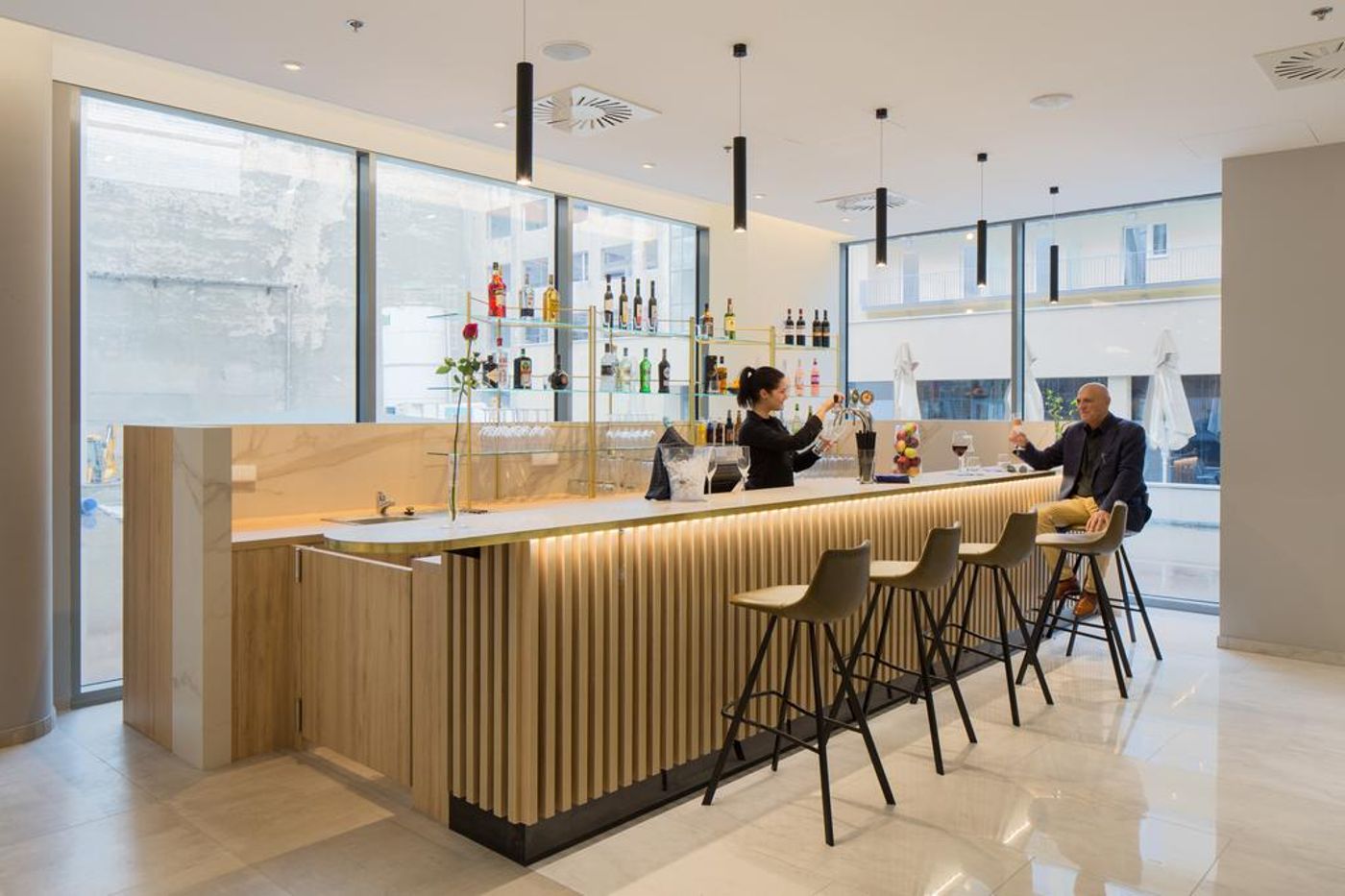 Akeah-Verdi-Budapest-Bar-12