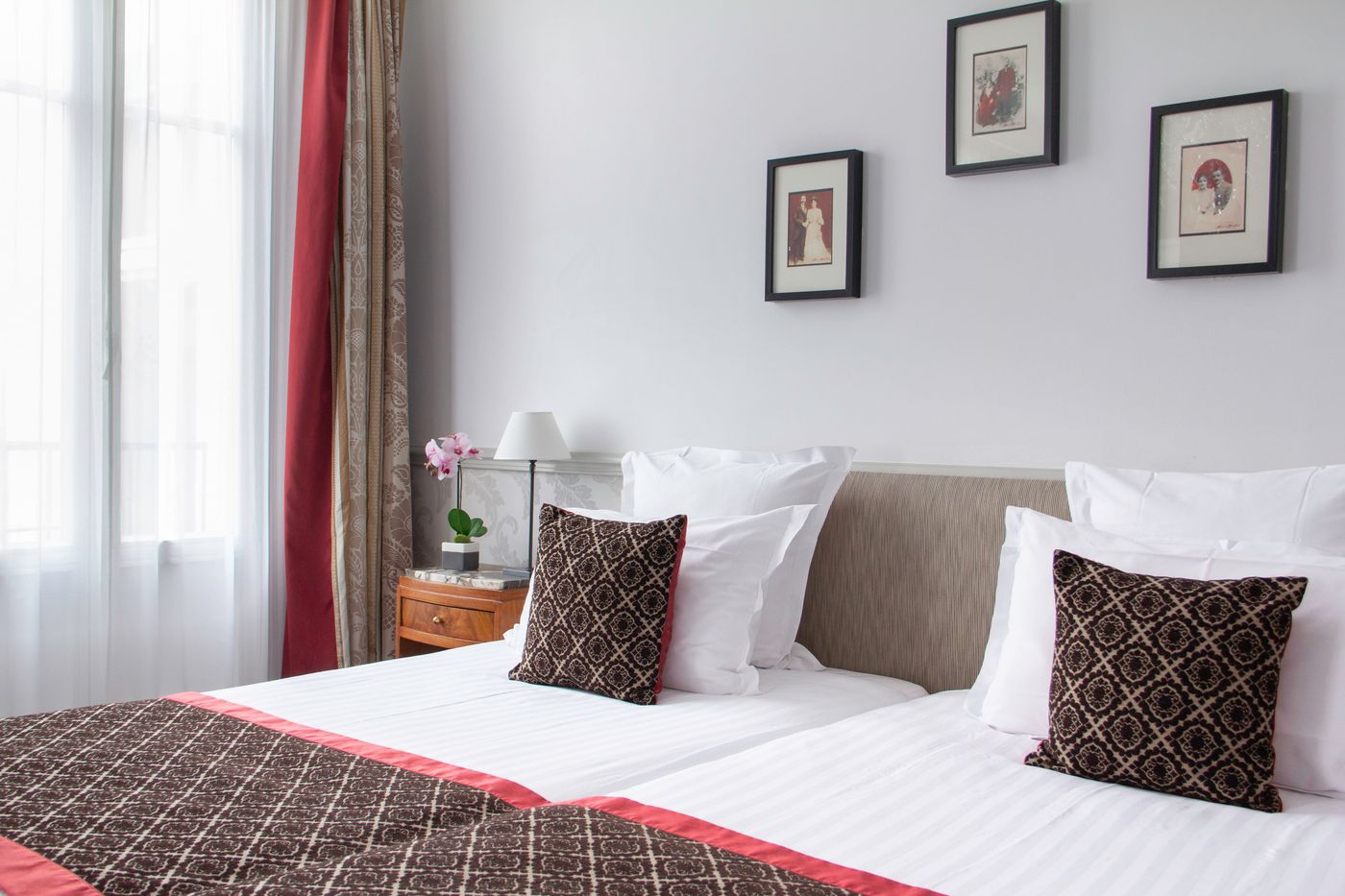 Bradford-Elysees-Astotel-Room-34