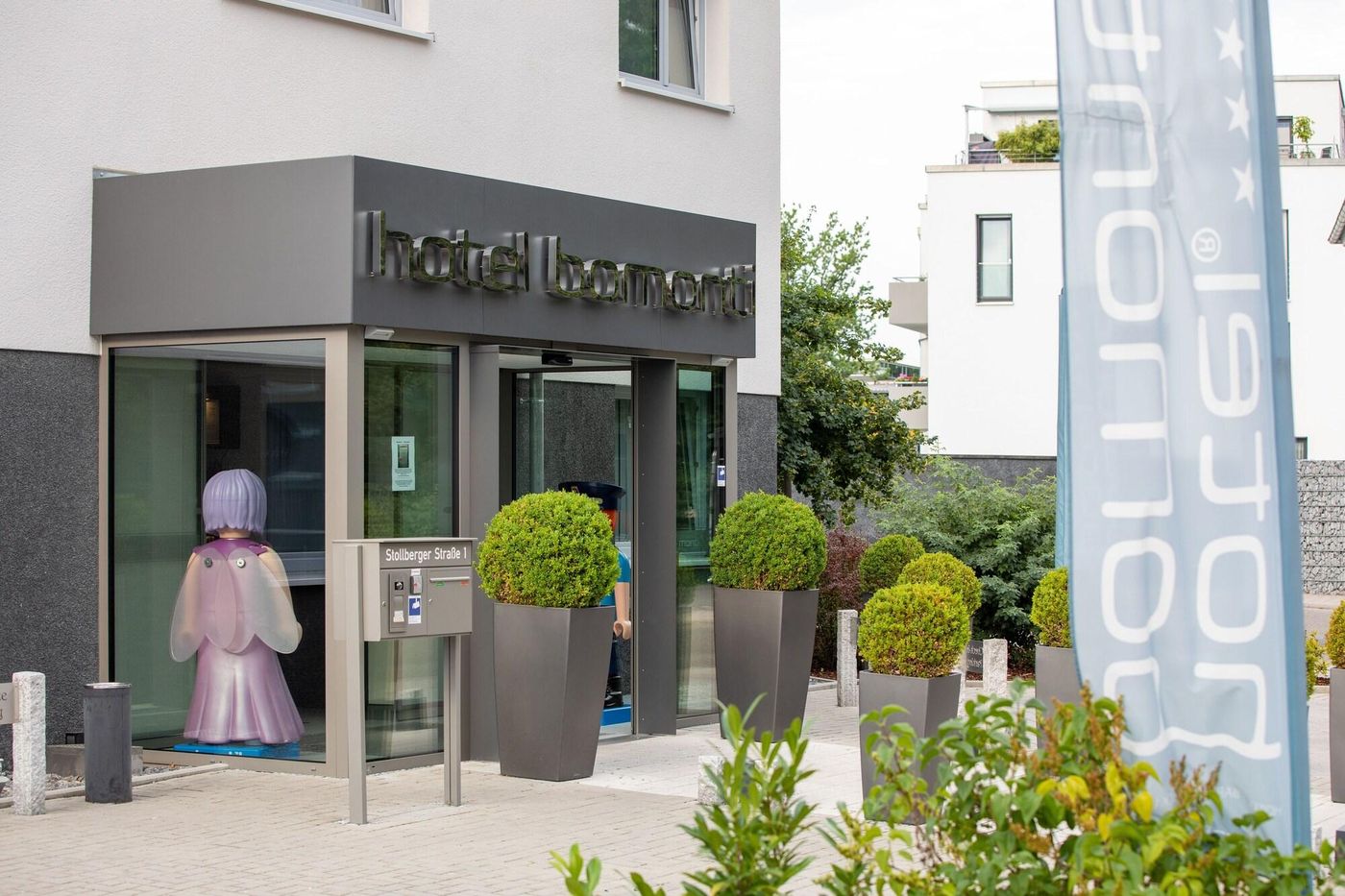 Hotel Bomonti Nürnberg West-Germany-Oberasbach-General view-4