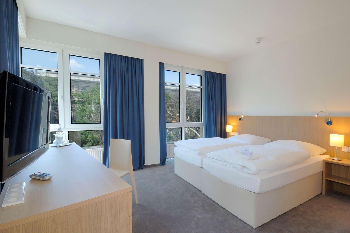 Berlin-Mitte-by-Campanile-Room-30