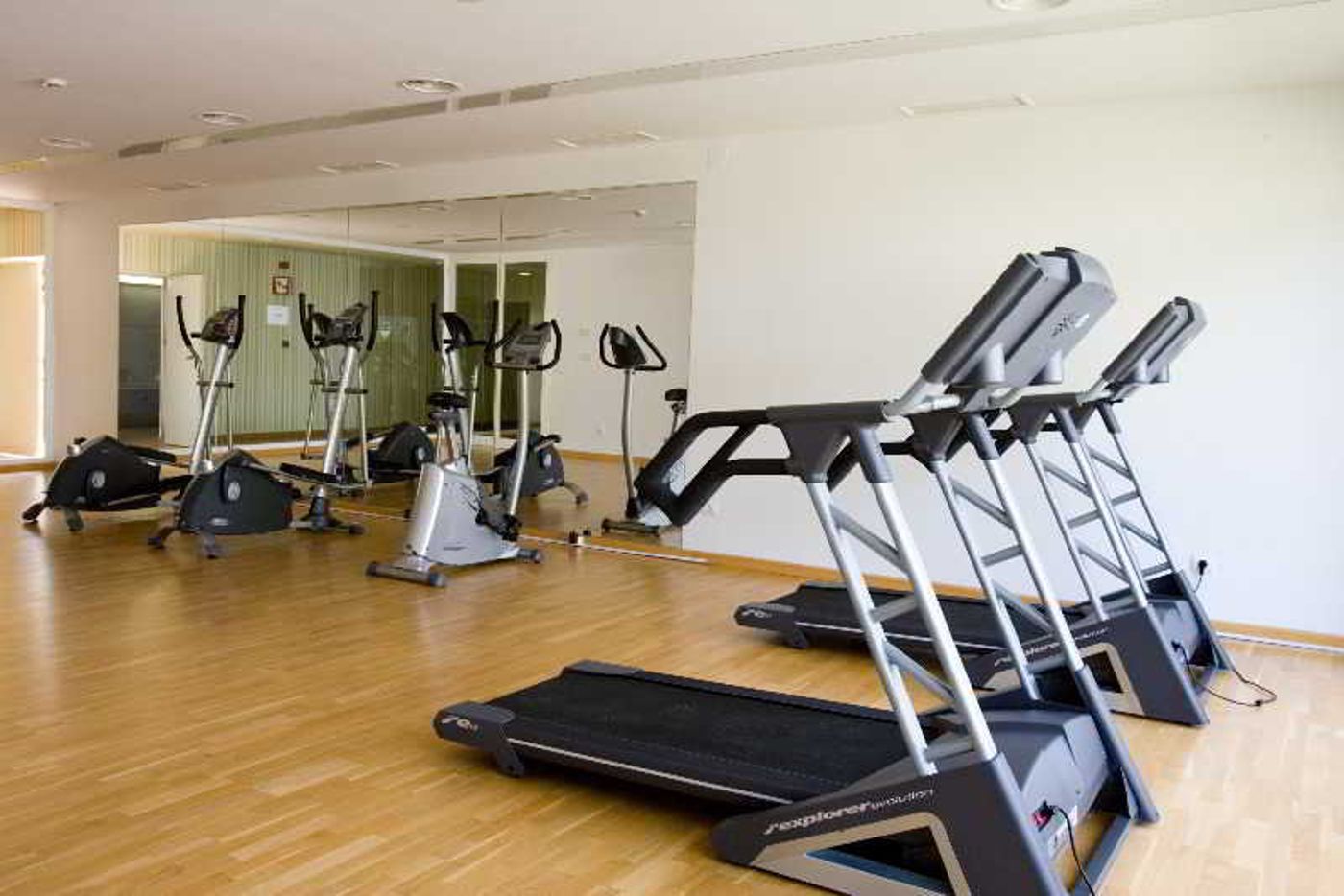 Calamijas-Sports-and-Entertainment-25