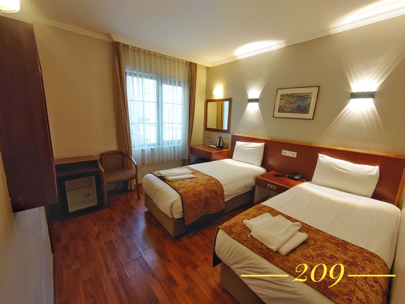 Orient Mintur Hotel-Turkey-Istanbul-Room-5