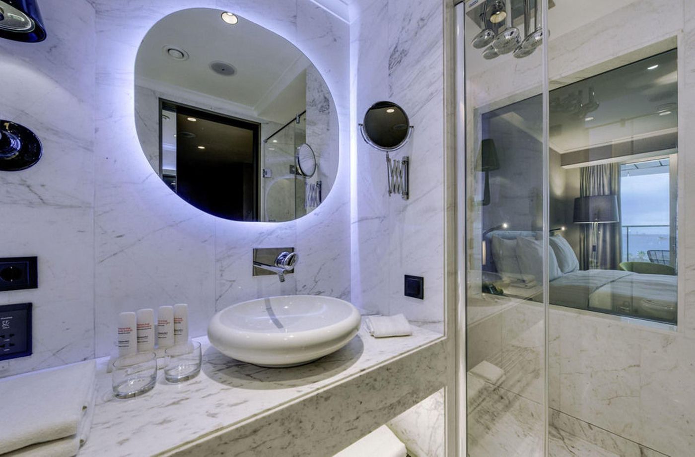 Radisson Blu Hotel, Istanbul Ottomare-Turkey-ZEYTINBURNU - ISTANBUL-Room-9