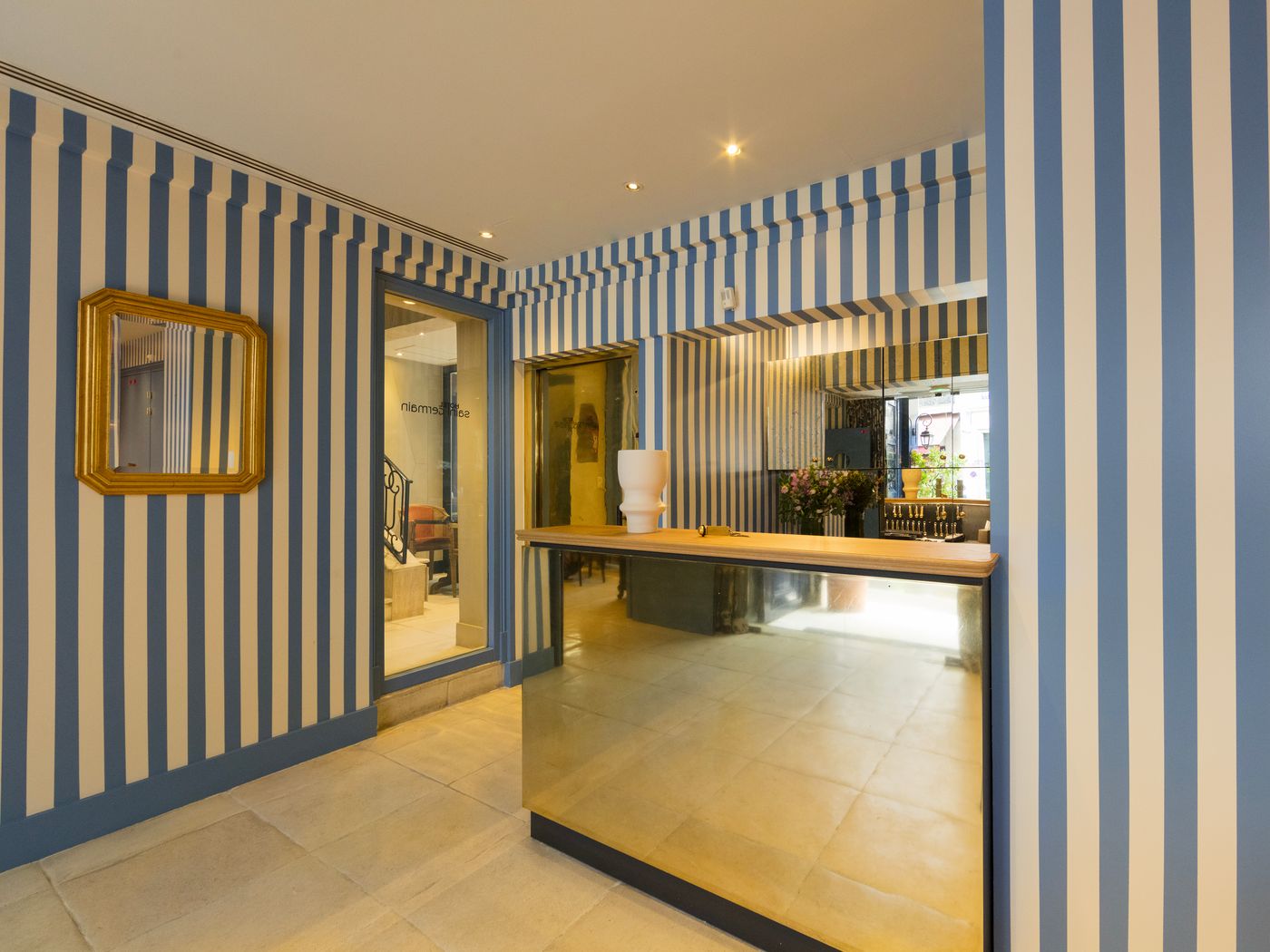 Saint Germain - Paris-France-PARIS-Lobby-10