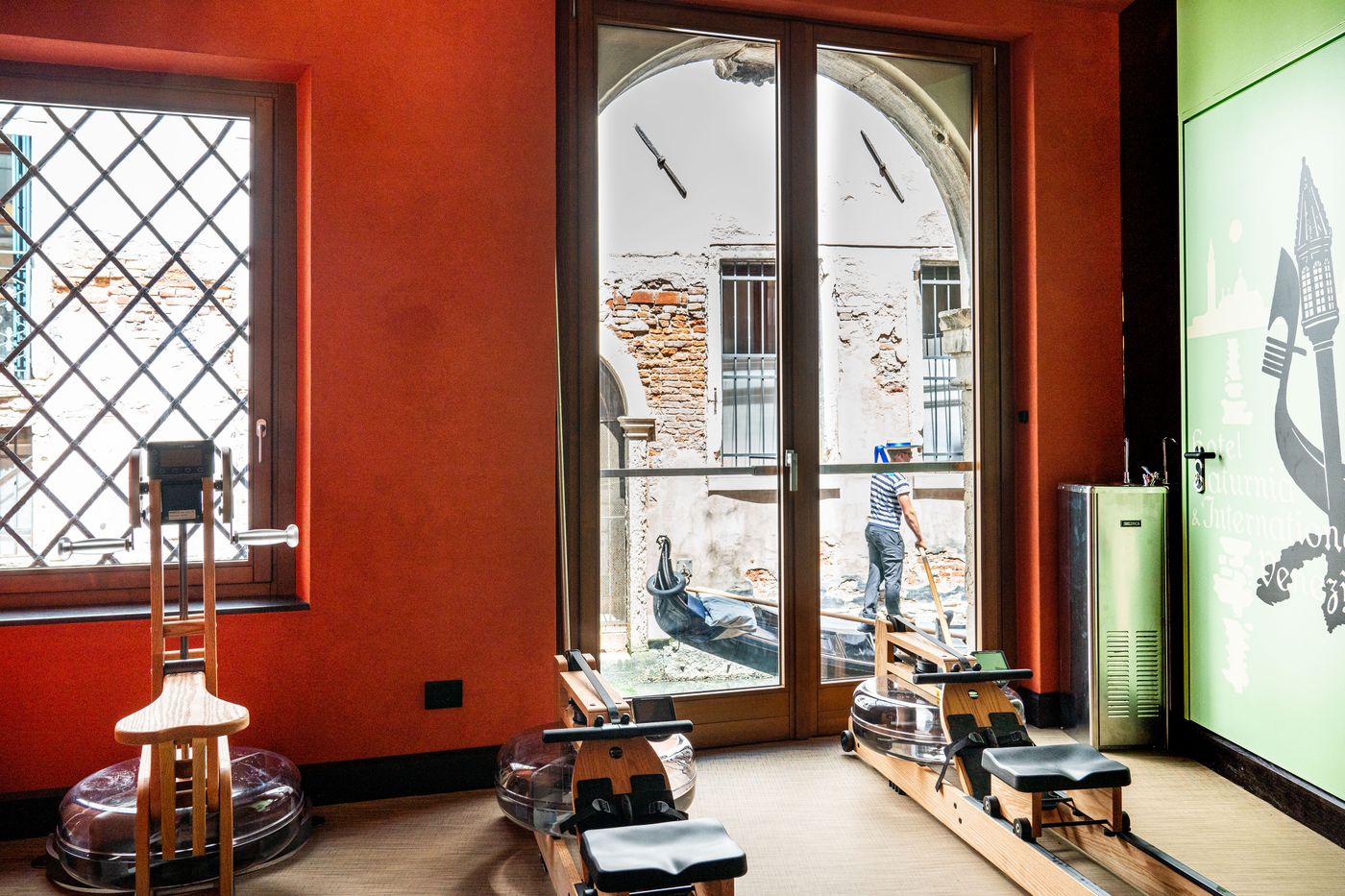 Saturnia---International-Sports-and-Entertainment-58