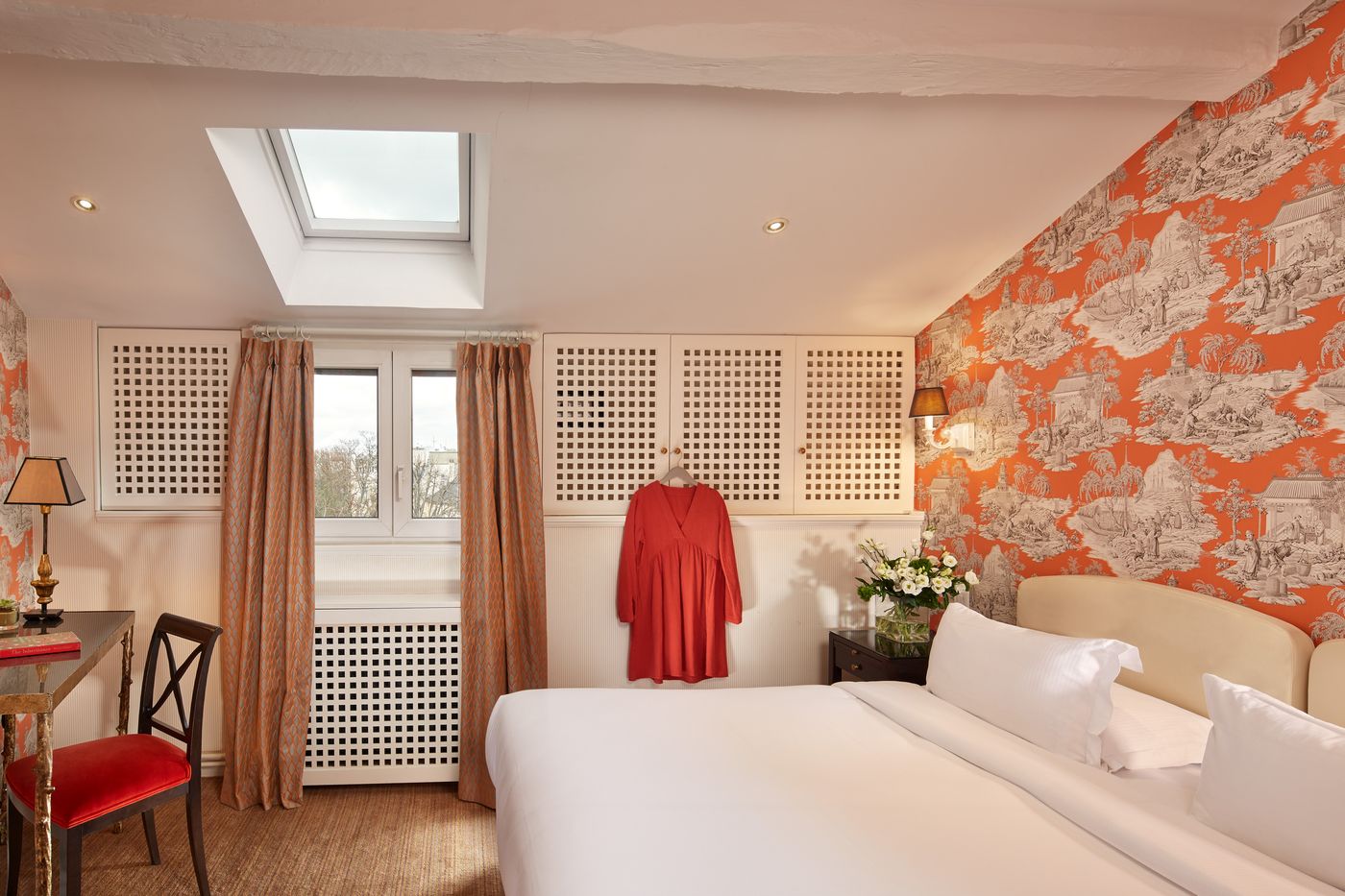 Saint-Germain---Paris-Room-33