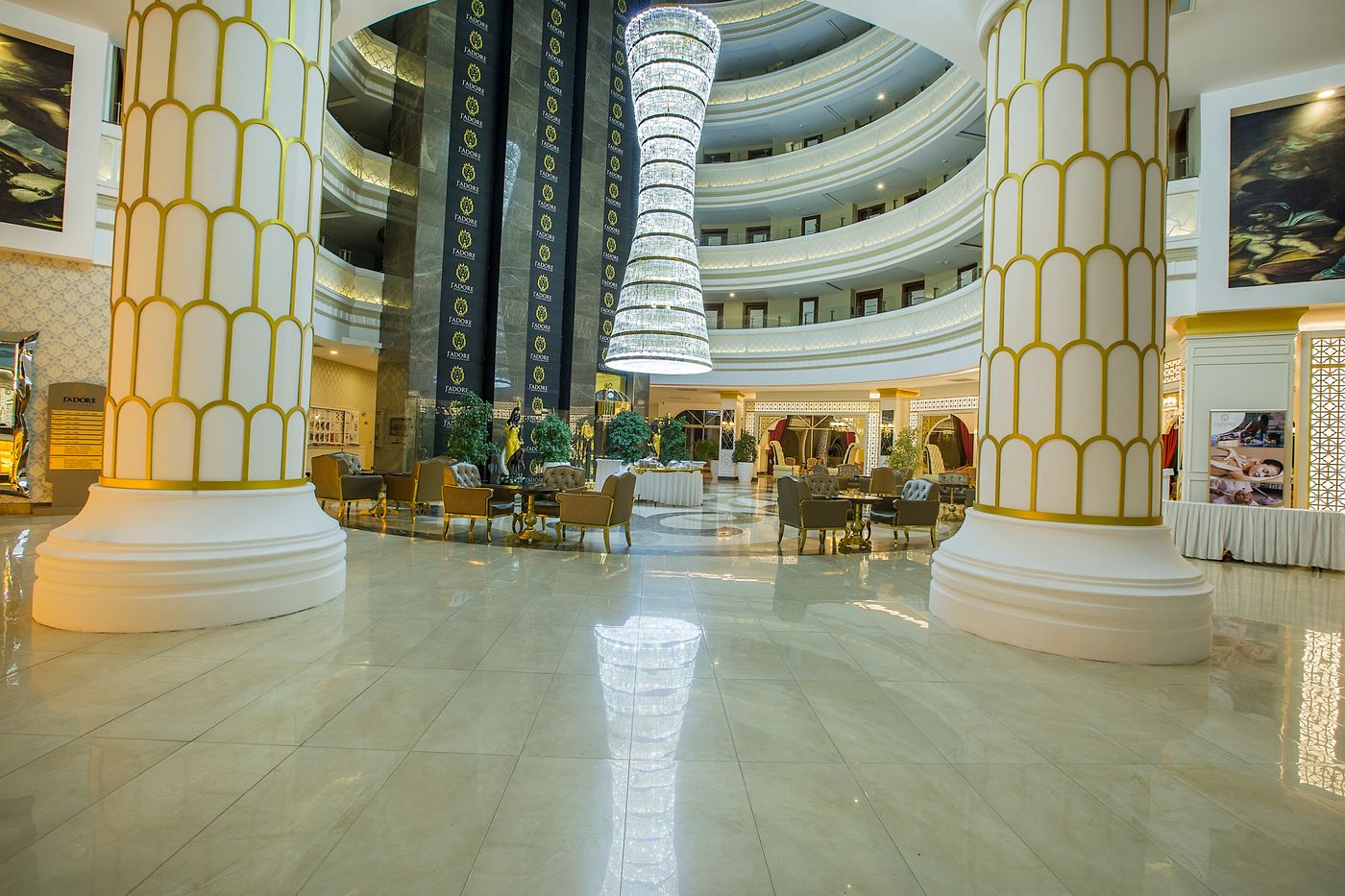 Jadore Deluxe Hotel & Spa