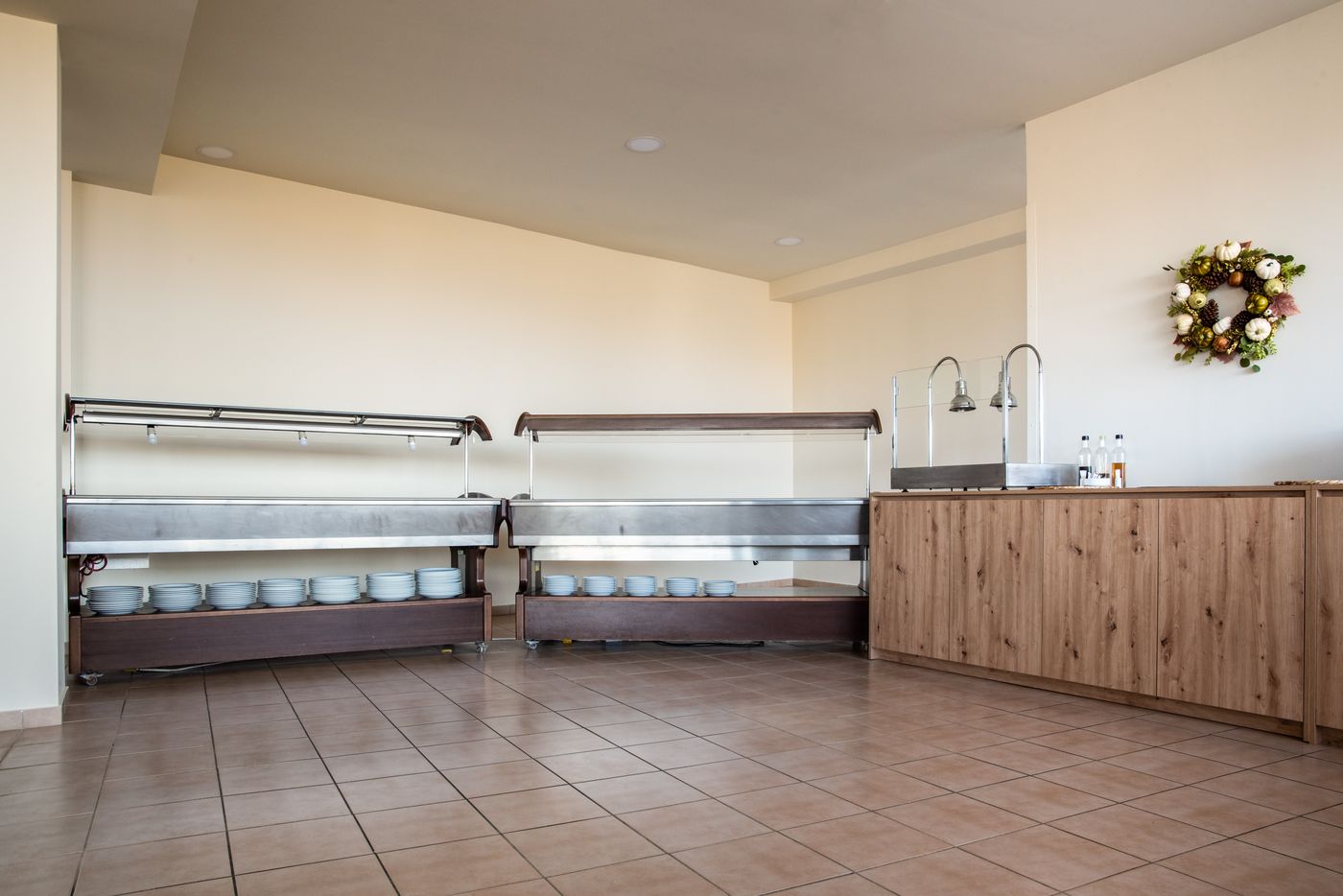 Nicolas-Villas-Restaurant-8