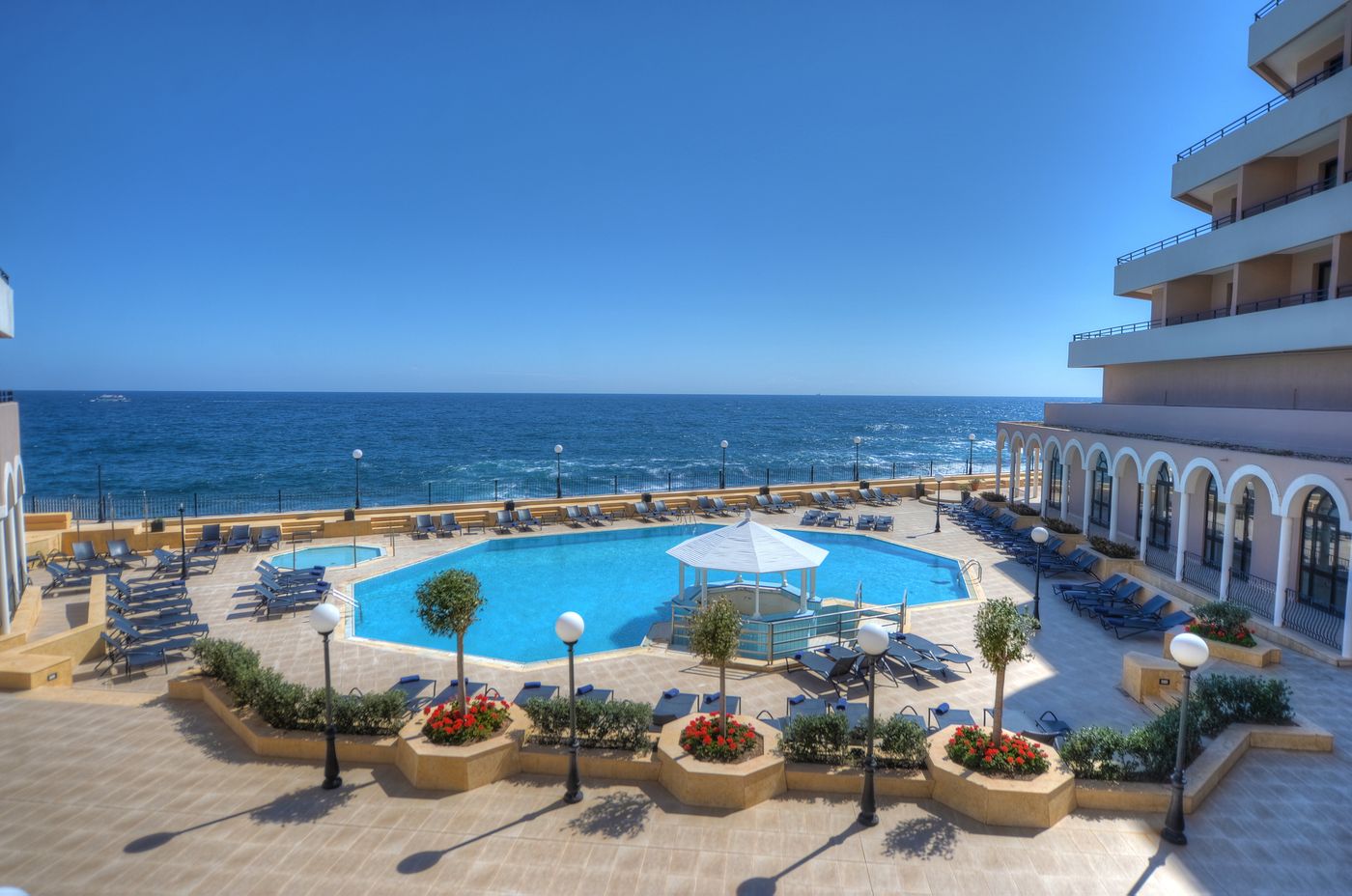 Radisson-Blu-Resort--Malta-St--Julians-General-view-6