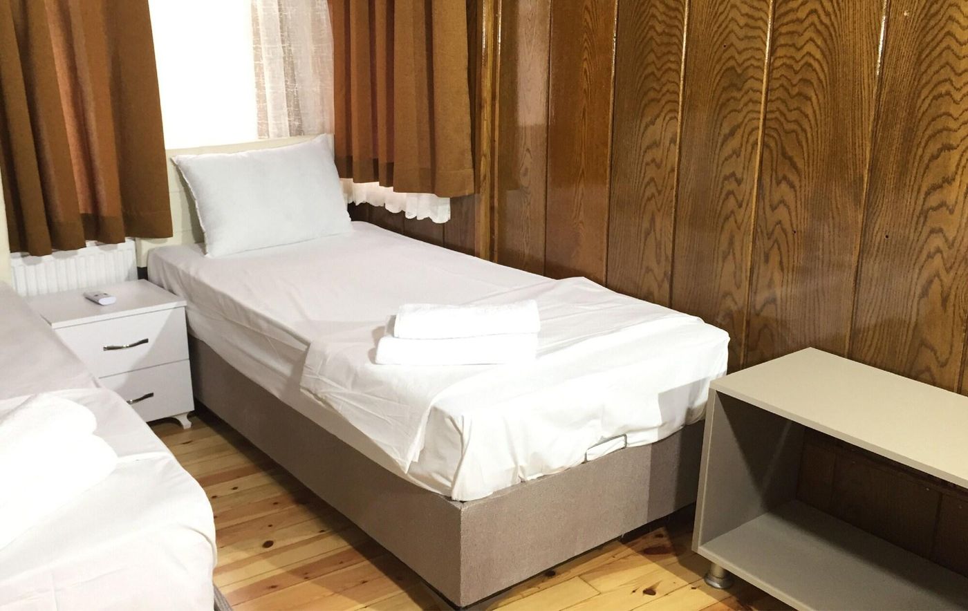 The Local-Turkey-FATİH-Room-8