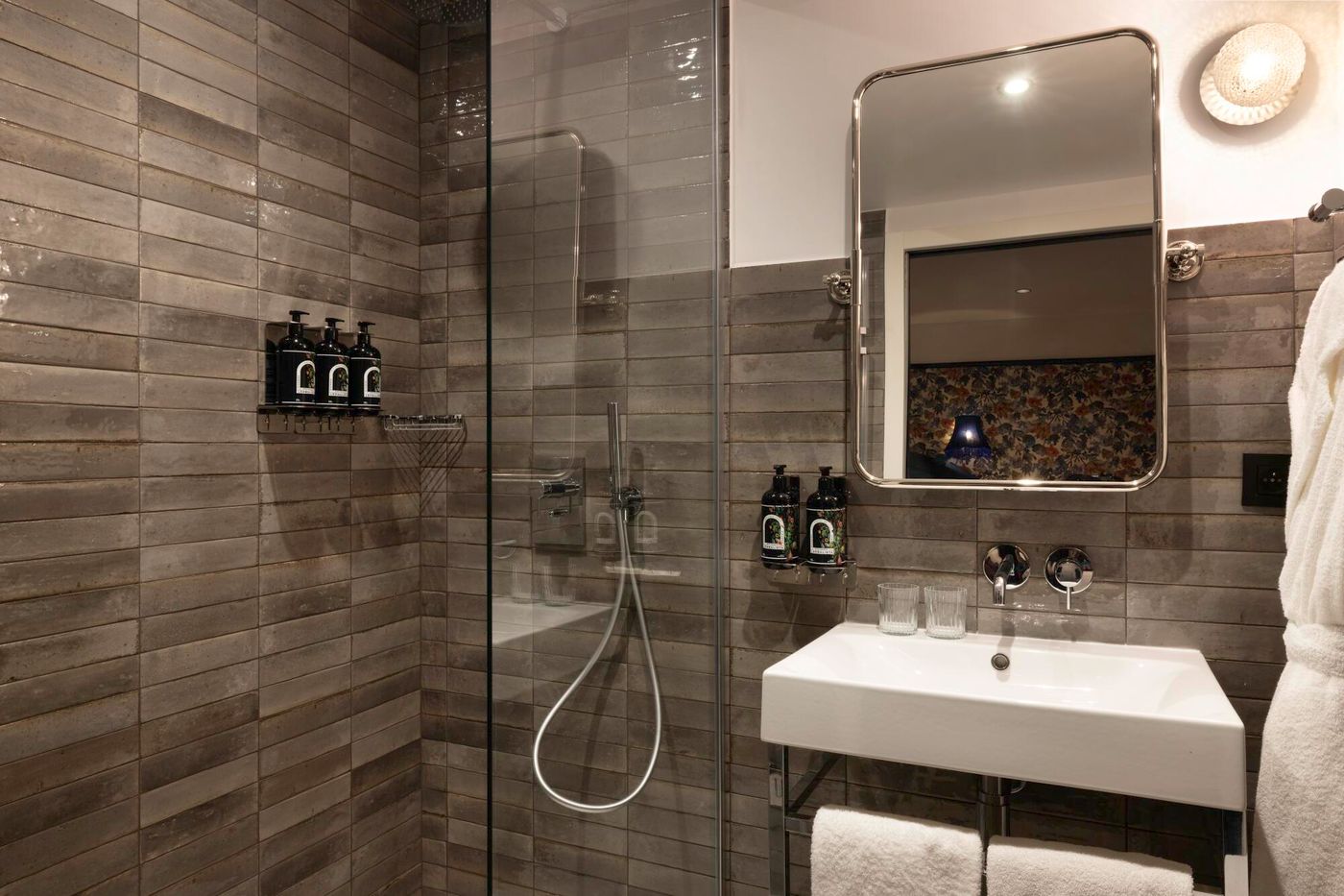 Hotel-Ginette-A--la-Folie-Room-28