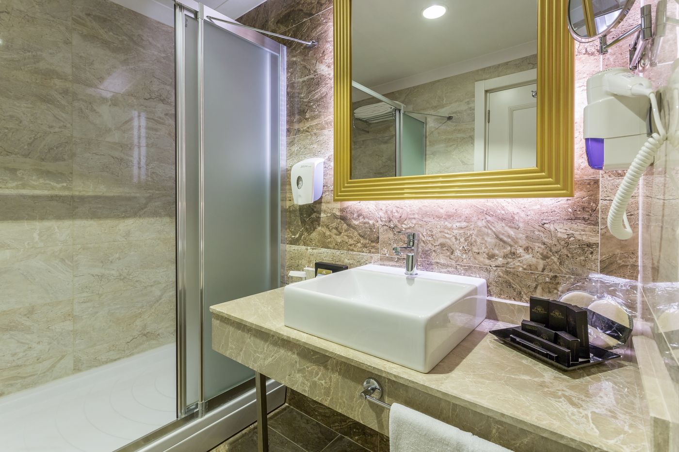 Mary-Palace-Resort---Spa-Room-16