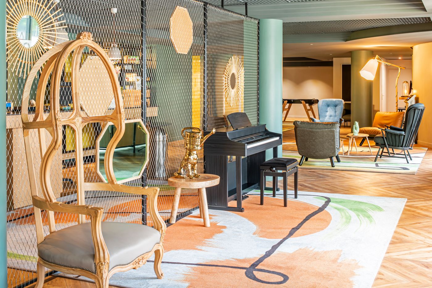 Aparthotel-Adagio-Porte-de-Versailles-Lobby-6