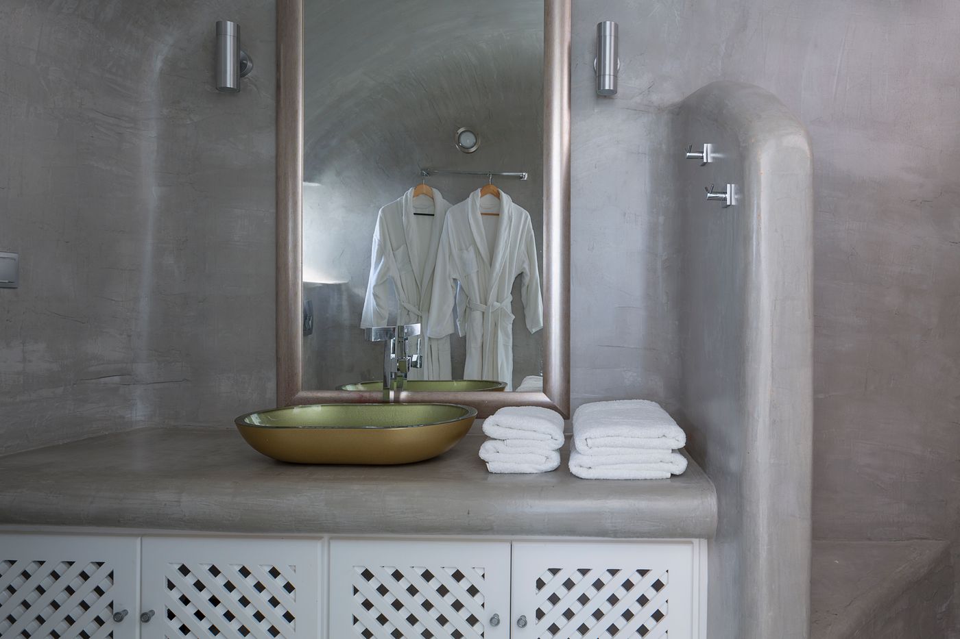 Pegasus-Suites---Spa-Room-51