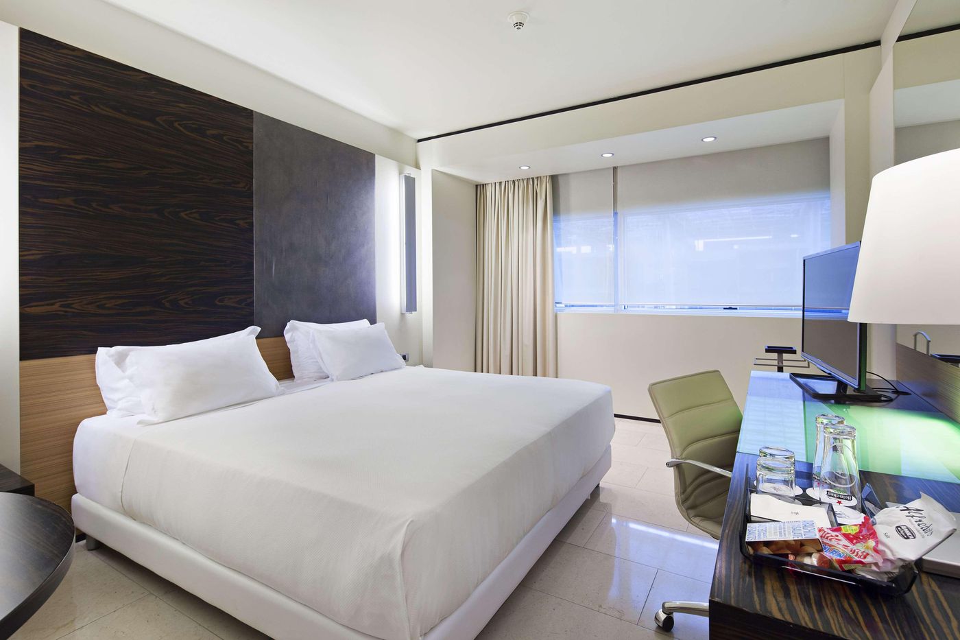 NH-Venezia-Laguna-Palace-Room-19