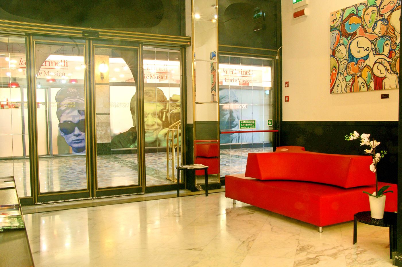 IH-Hotels-Milano-Puccini-General-view-6