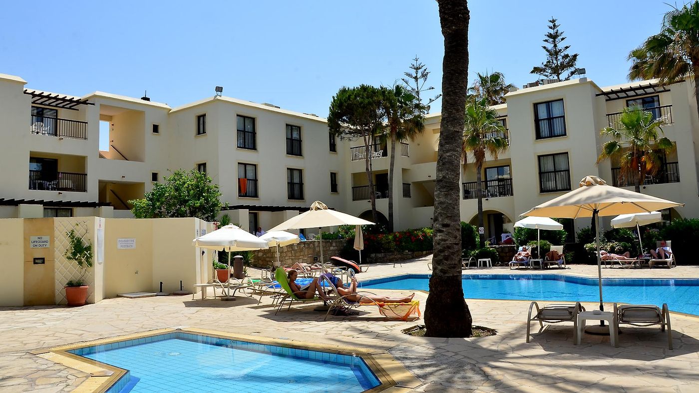 Panareti-Paphos-Resort-General-view-3