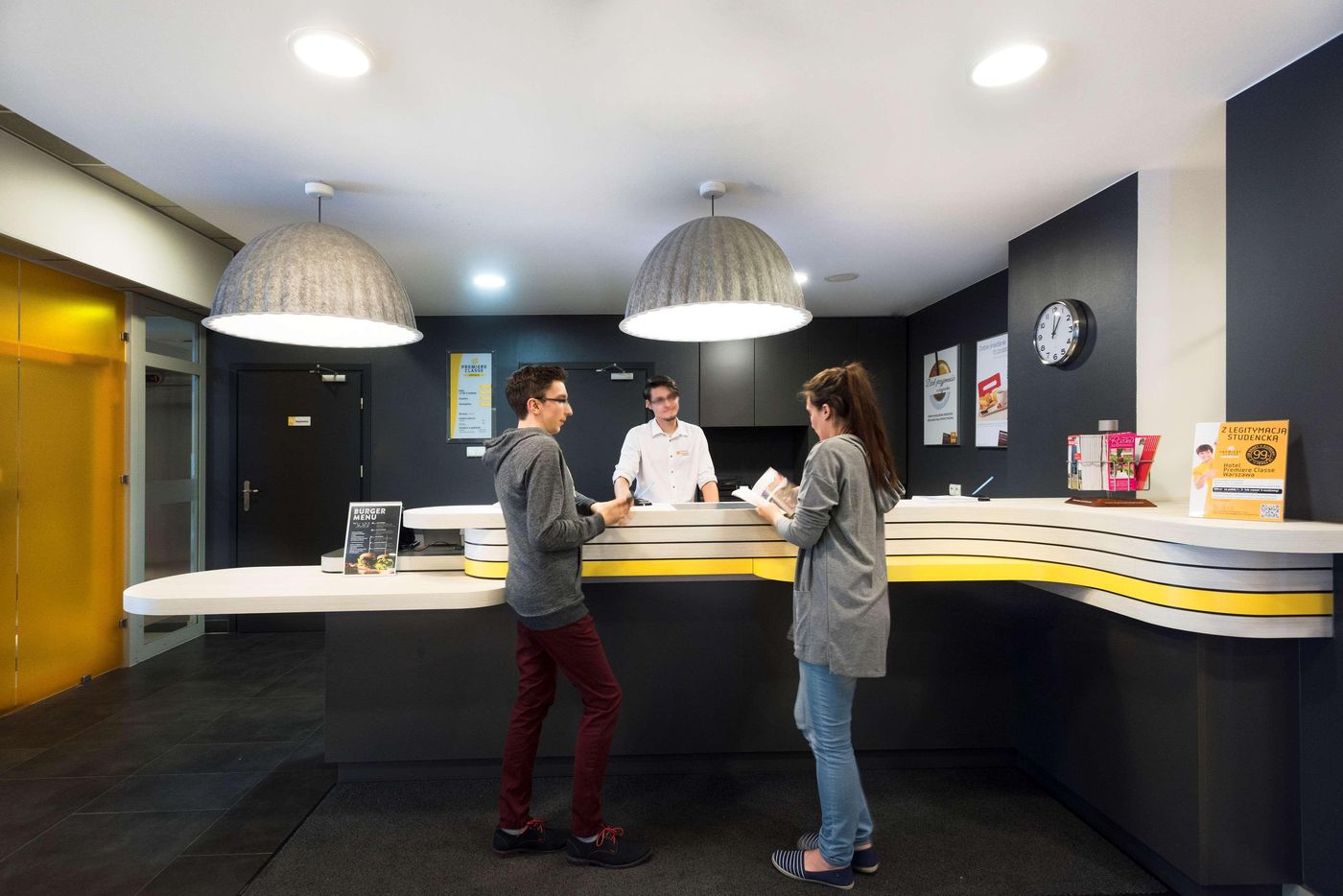 Premiere-Classe-Warschau-Lobby-15