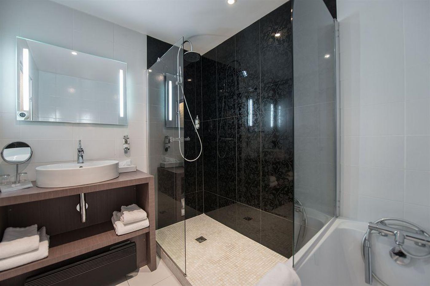 Quintessia & Spa (Ex Domaine D'Orvault)-France-ORVAULT-Room-9