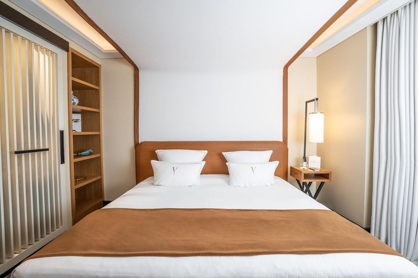 Five-Seas-Hotel-Room-21