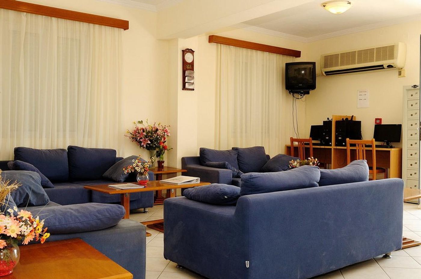 Andreolas-Beach-Hotel-Lobby-17