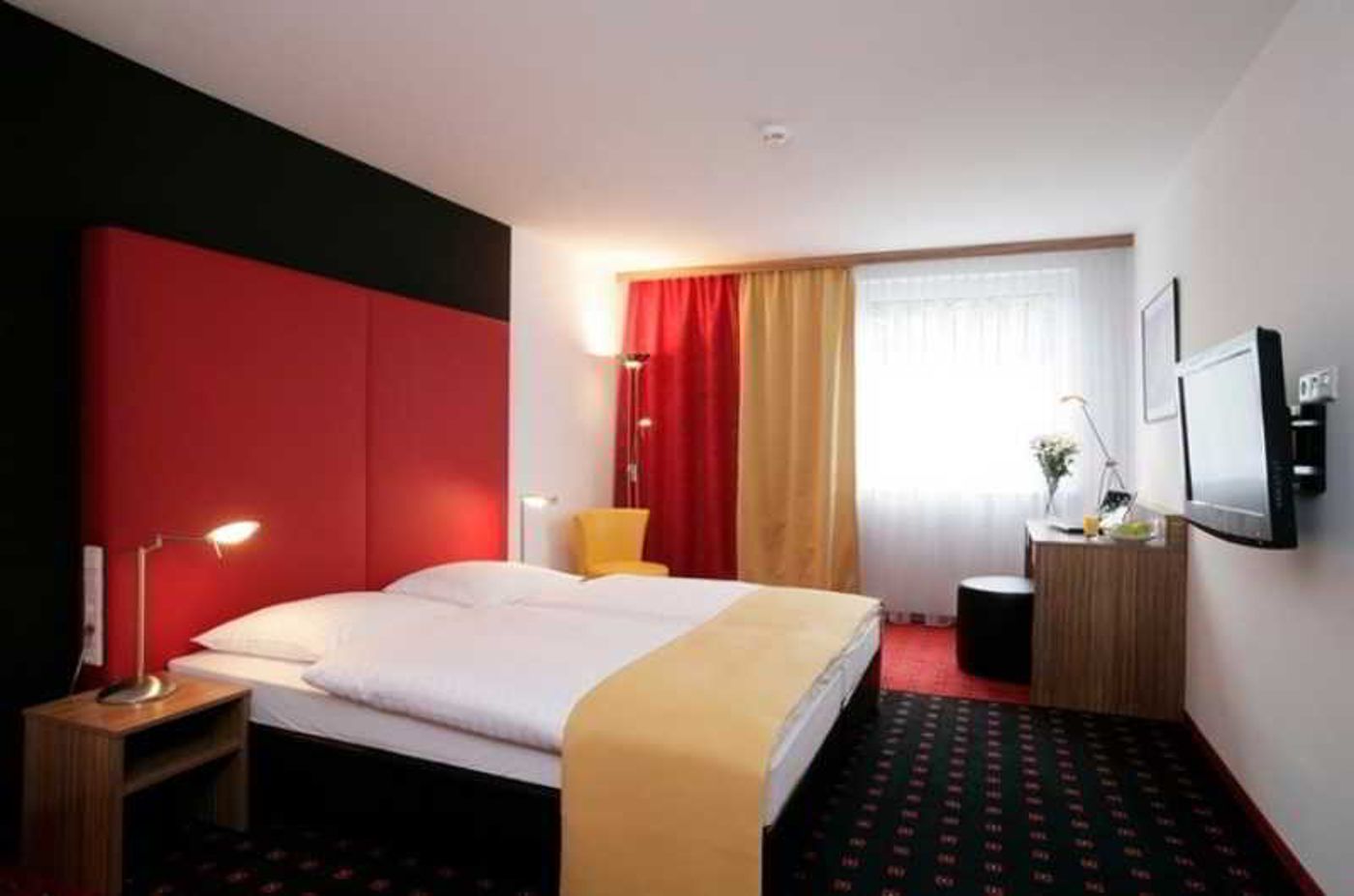 Senator - Austria - Vienna - Room - 1