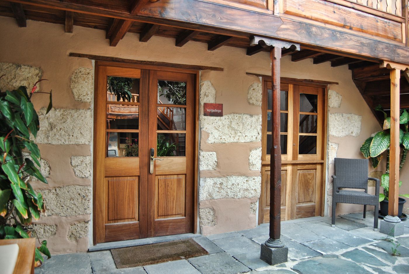 Hotel-Rural-El-Mondalon-Room-26