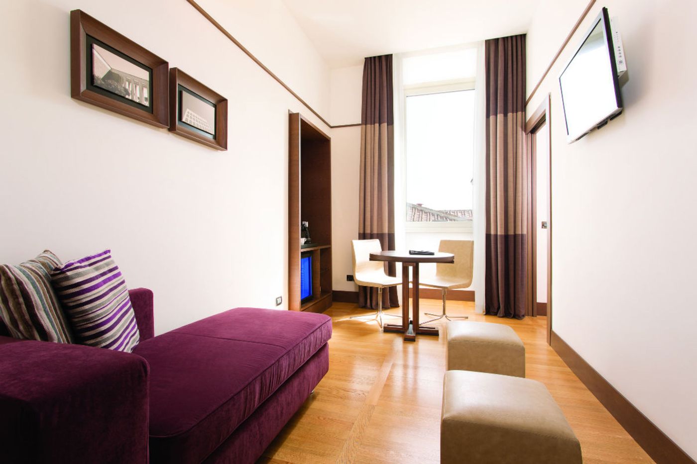 The-Independent-General-view-26