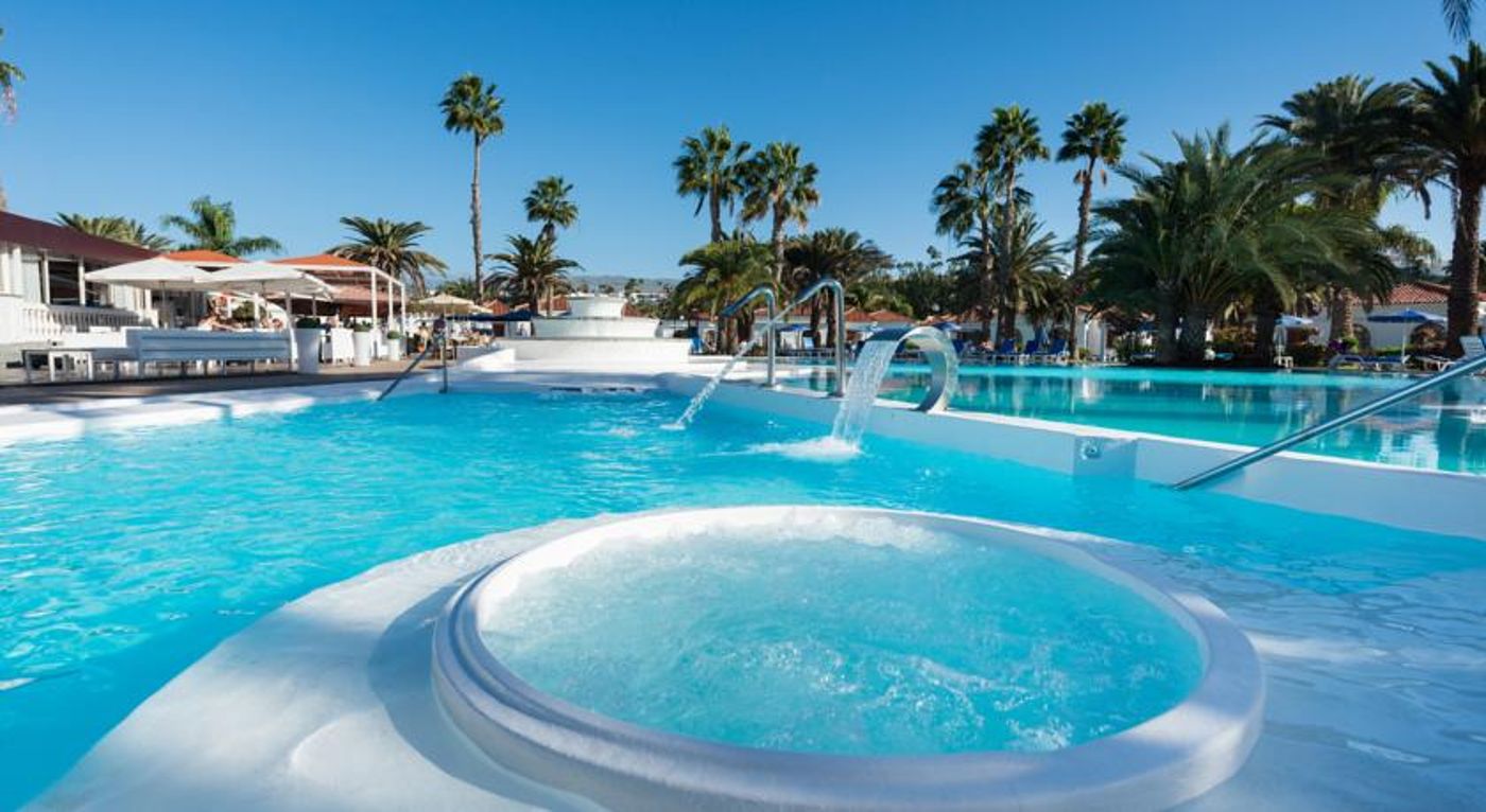 Suite Hotel Jardin Dorado