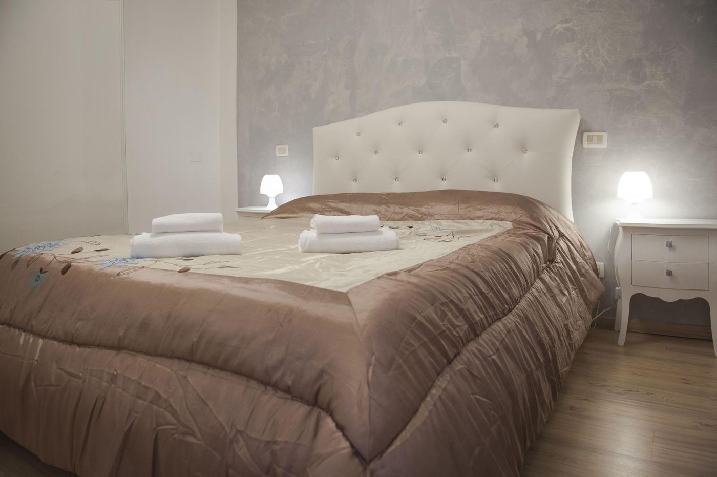 Porta-Orientalis-Venice-Room-6