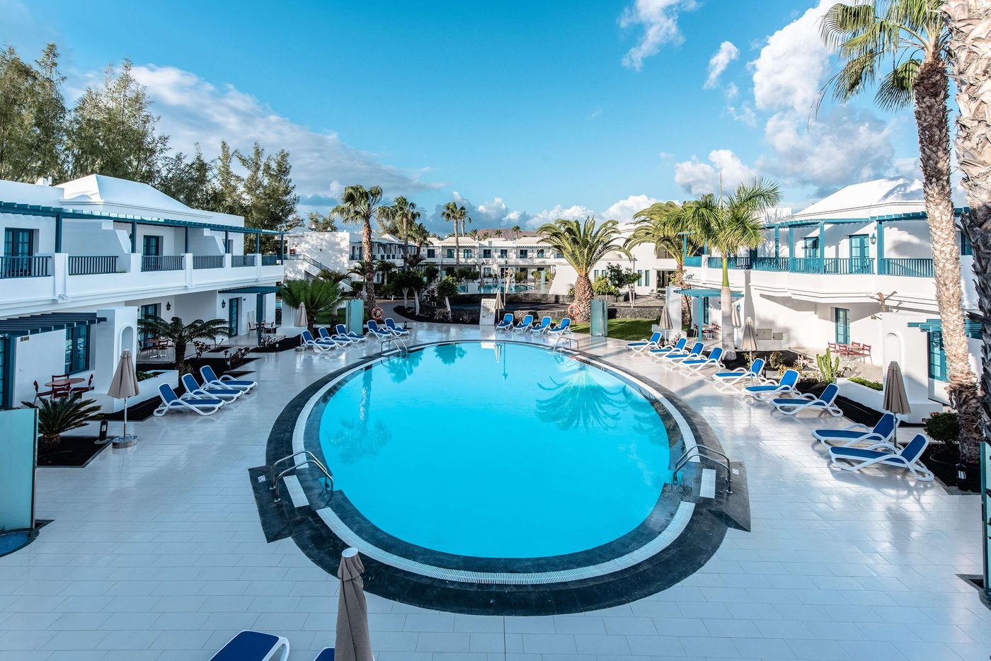 THB-Tropical-Island-Pool-7