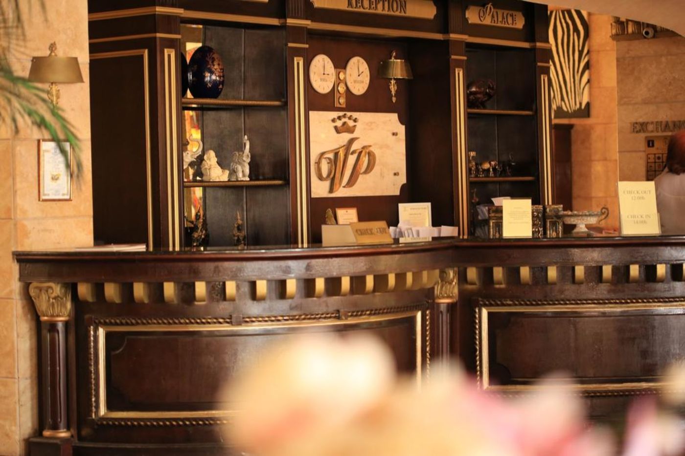 Imperial-Palace-Lobby-54