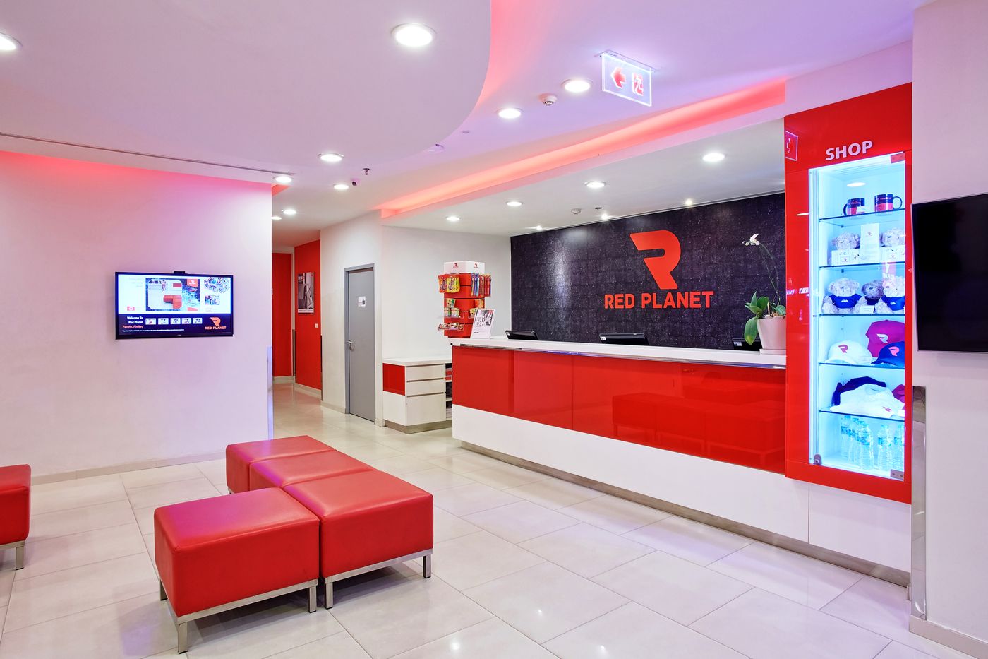 Red Planet Phuket Patong-Thailand-Phuket-Lobby-2