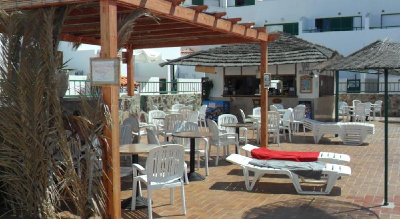 Alondras-Park-Terrace-10